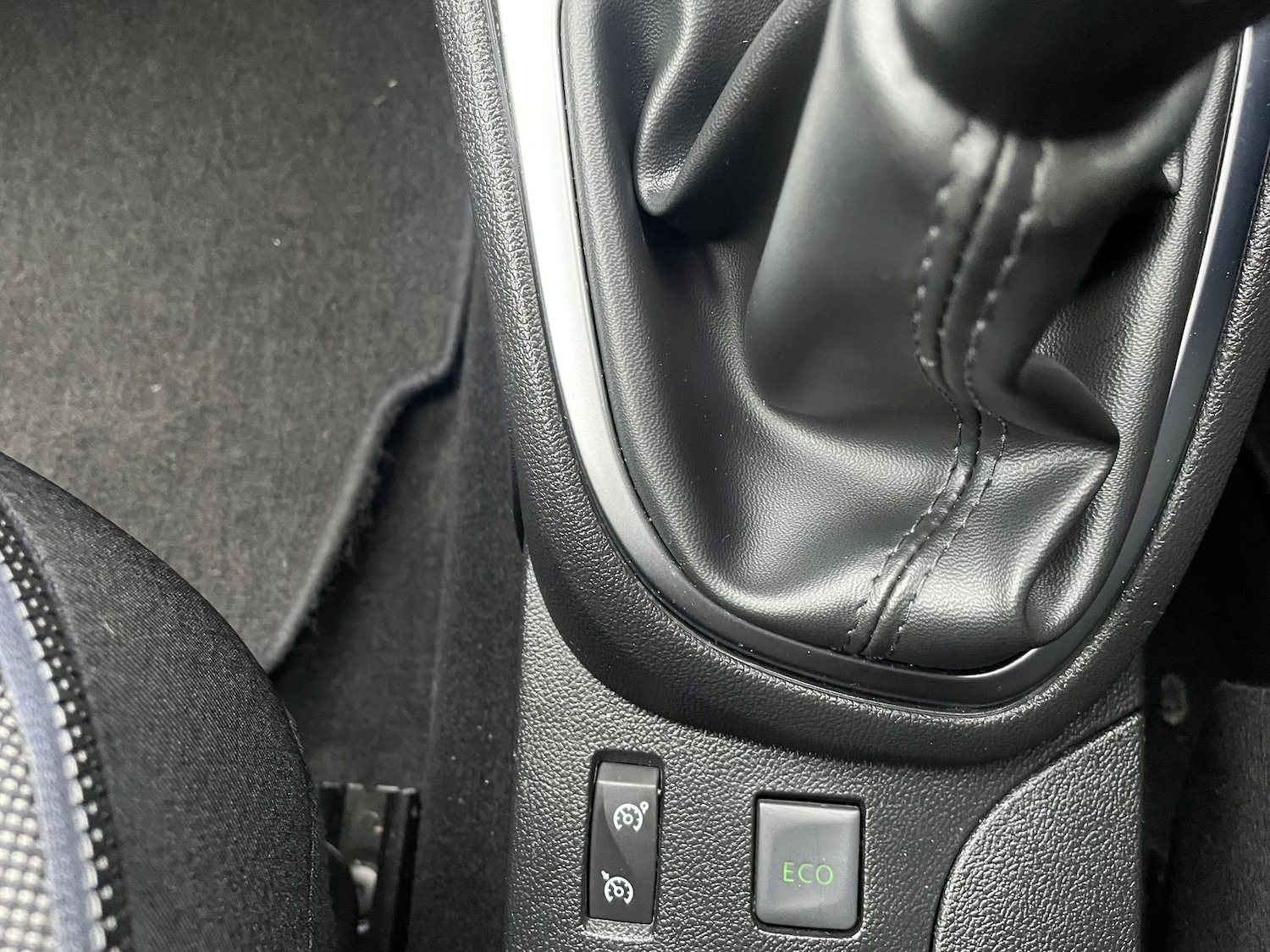 Used Renault Captur 2017 for sale - 76474809: Photo 20