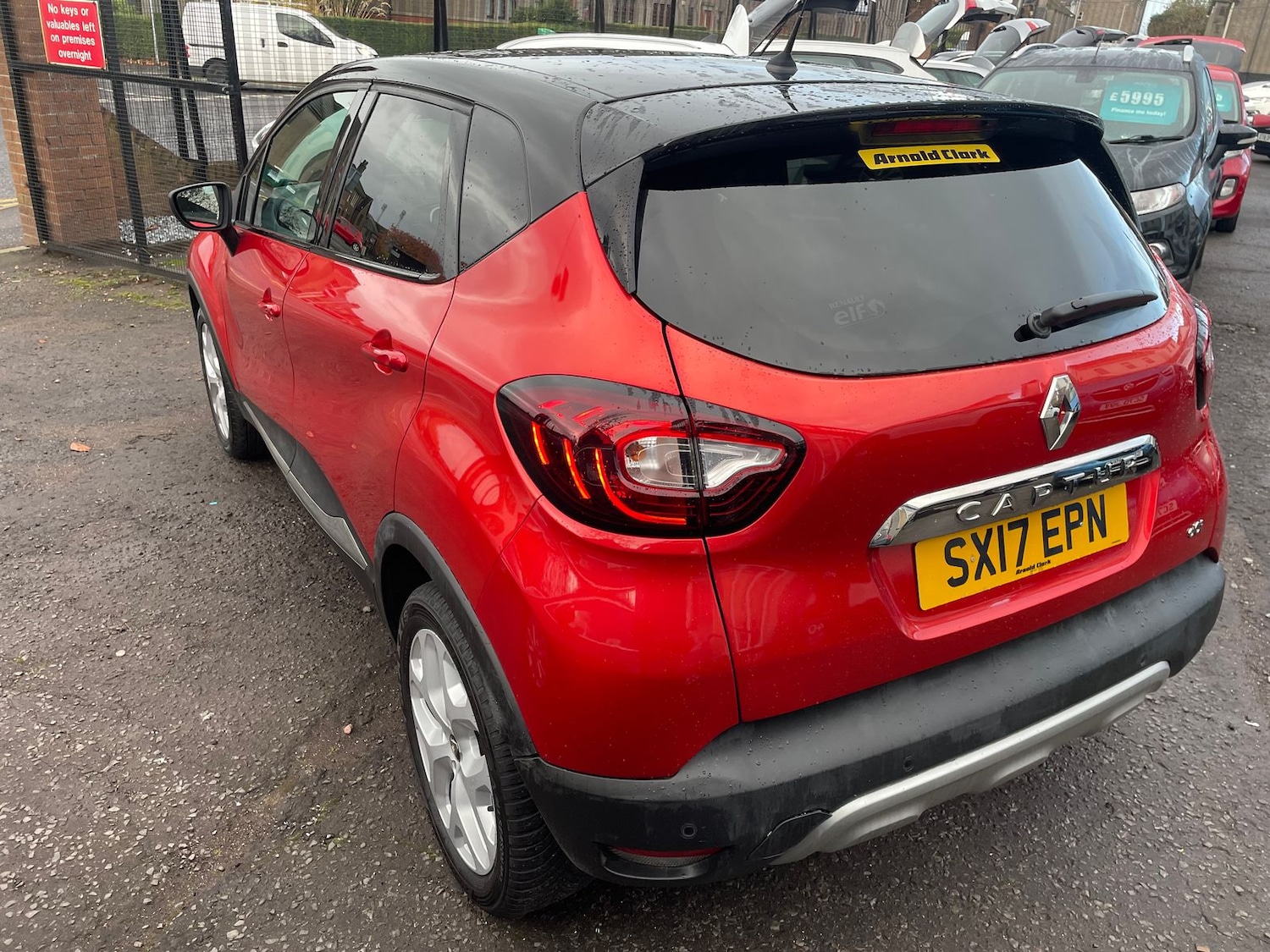 Used Renault Captur 2017 for sale - 76474809: Photo 6