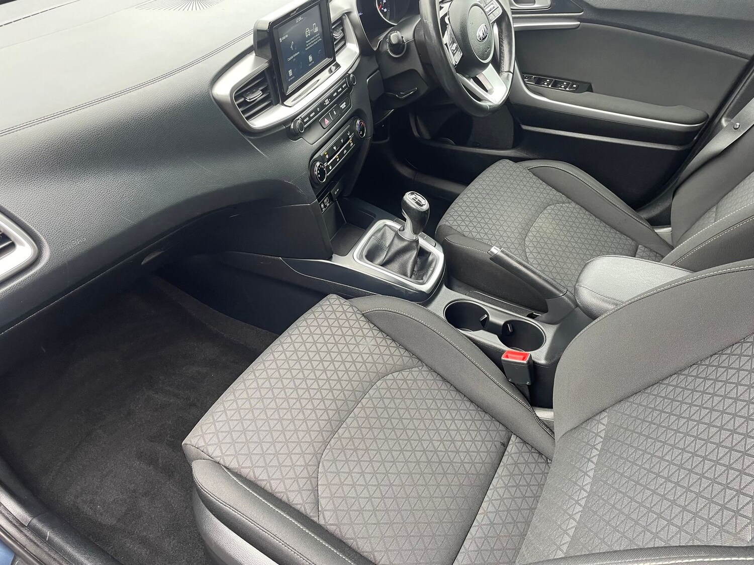 Used Kia Ceed 2019 for sale - 77855869: Photo 8