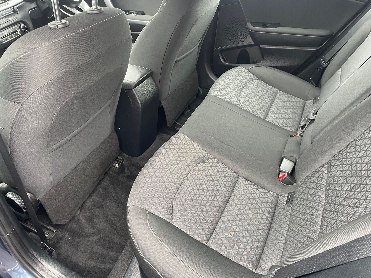 Used Kia Ceed 2019 for sale - 77855869: Photo 9