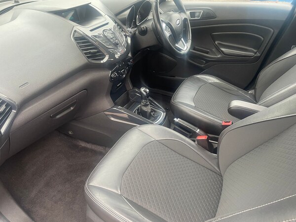 Used Ford Ecosport 2016 for sale - 75155808: Photo 9