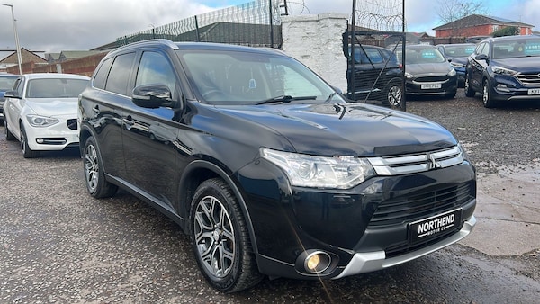 Used Mitsubishi Outlander 2016 for sale - 76327982: Photo 1