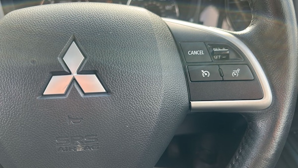 Used Mitsubishi Outlander 2016 for sale - 76327982: Photo 24