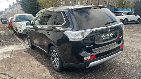 Used Mitsubishi Outlander 2016 for sale - 76327982: Photo 6