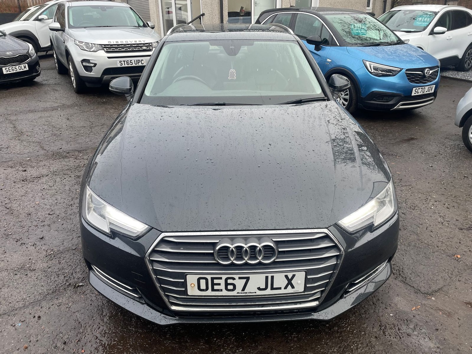 Used Audi A4 2017 for sale - 76614283: Photo 2