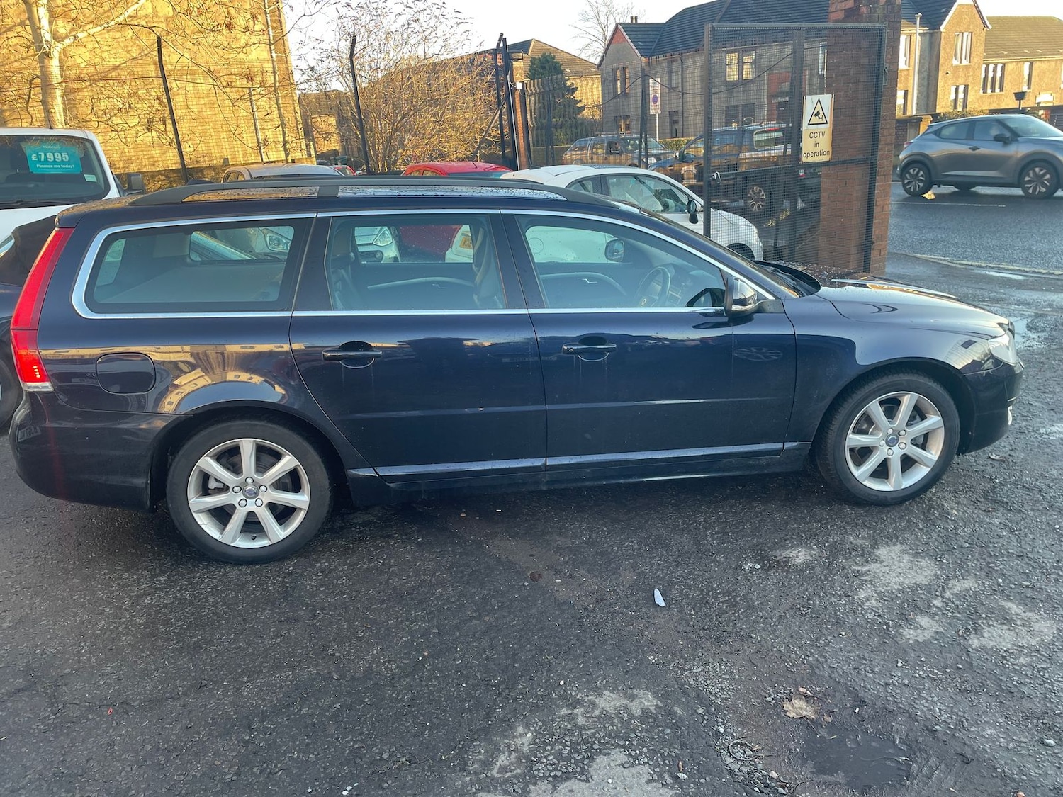 Used Volvo V70 2016 for sale - 77183337: Photo 3