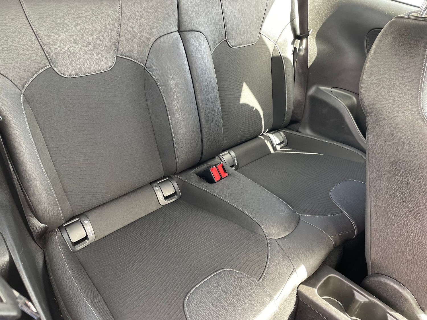 Used Vauxhall ADAM 2018 for sale - 78049914: Photo 11