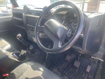 Used Land Rover Defender 2012 for sale - 78692537: Photo