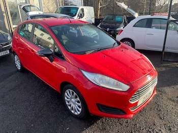 Used Ford Fiesta 2015 for sale - 77360689: Photo