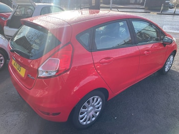 Used Ford Fiesta 2015 for sale - 77360689: Photo