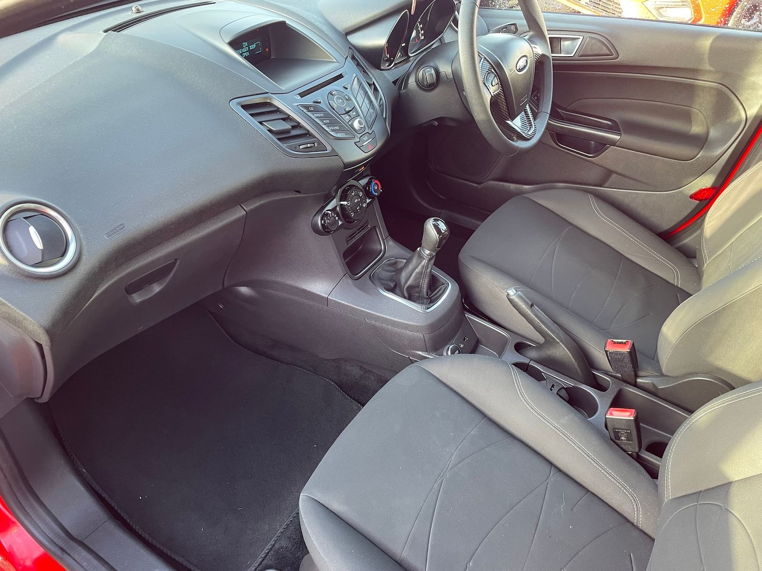 Used Ford Fiesta 2015 for sale - 77360689: Photo 9