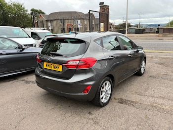 Used Ford Fiesta 2018 for sale - 79112577: Photo