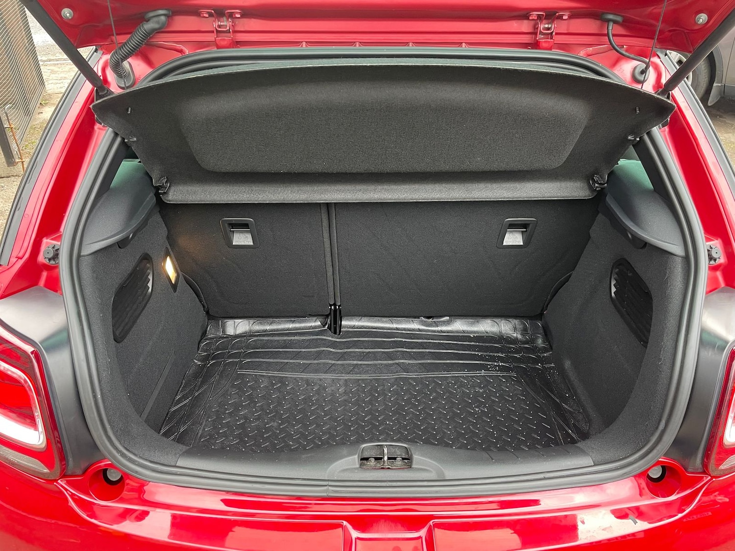 Used DS Automobiles DS 3 2017 for sale - 77771384: Photo 11