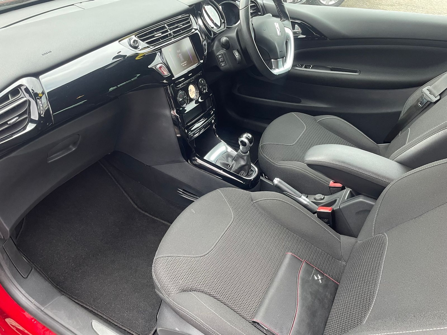 Used DS Automobiles DS 3 2017 for sale - 77771384: Photo 8