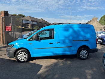 Used Volkswagen Caddy Maxi 2015 for sale - 79432245: Photo