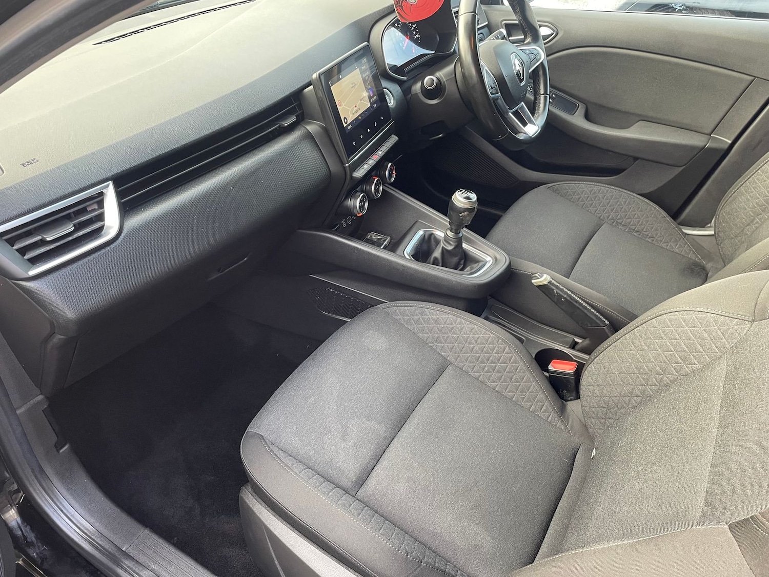 Used Renault Clio 2020 for sale - 77145917: Photo 9