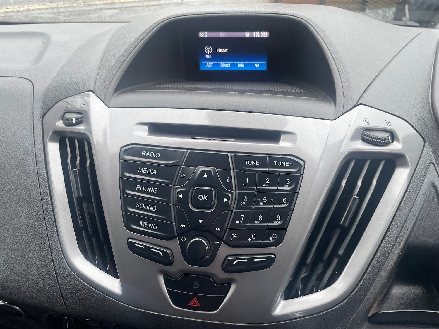 Used Ford Transit Custom 2017 for sale - 77471006: Photo 8