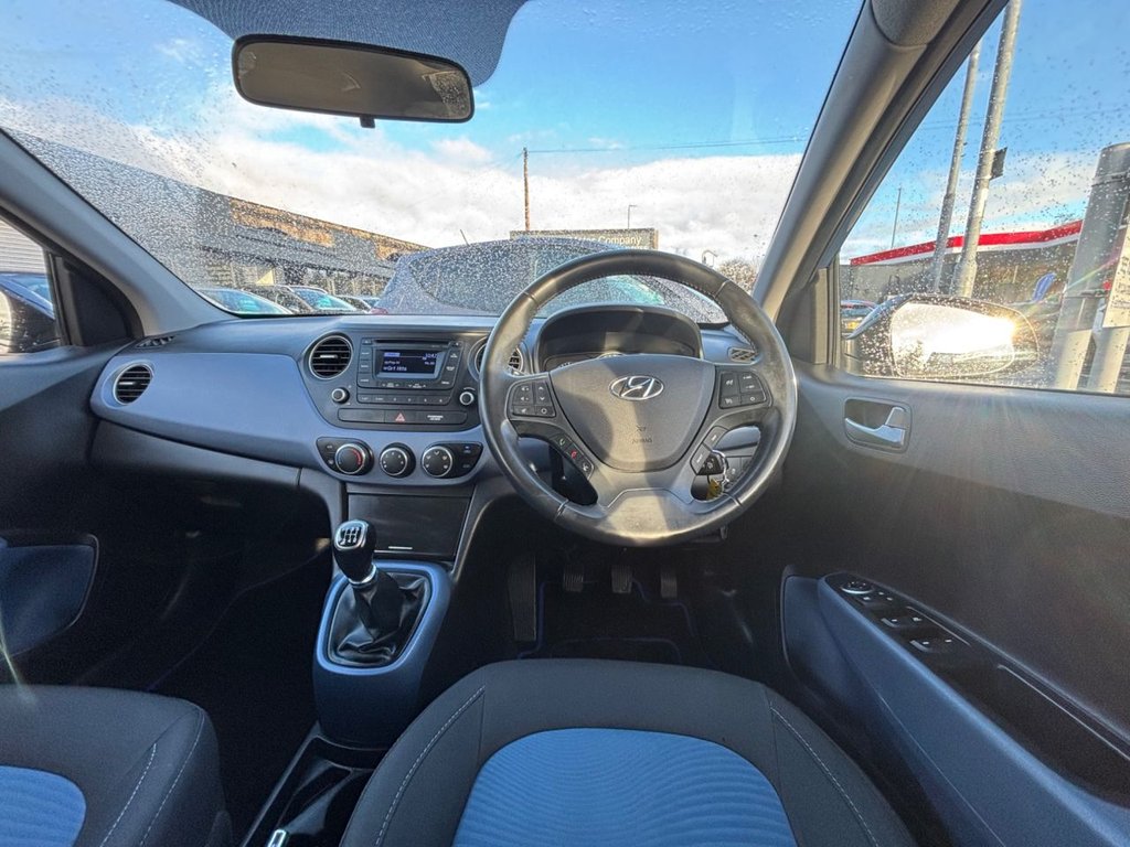 Used Hyundai i10 2015 for sale - 76685902: Photo 30