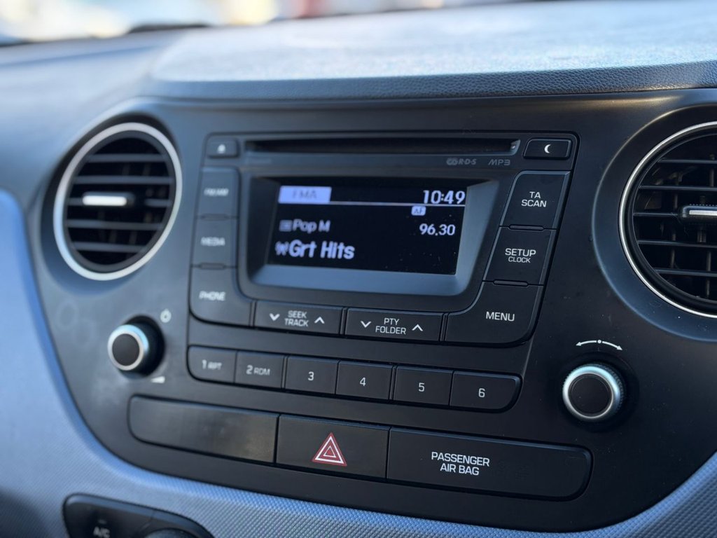 Used Hyundai i10 2015 for sale - 76685902: Photo 33