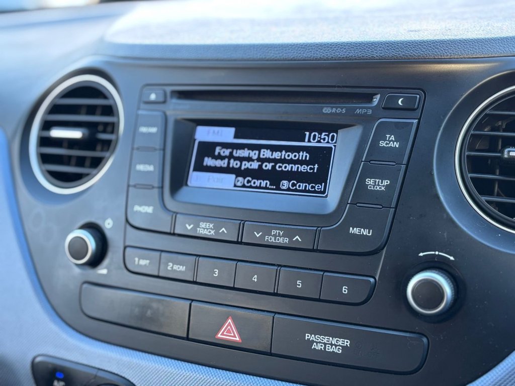 Used Hyundai i10 2015 for sale - 76685902: Photo 34