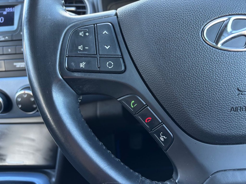 Used Hyundai i10 2015 for sale - 76685902: Photo 39