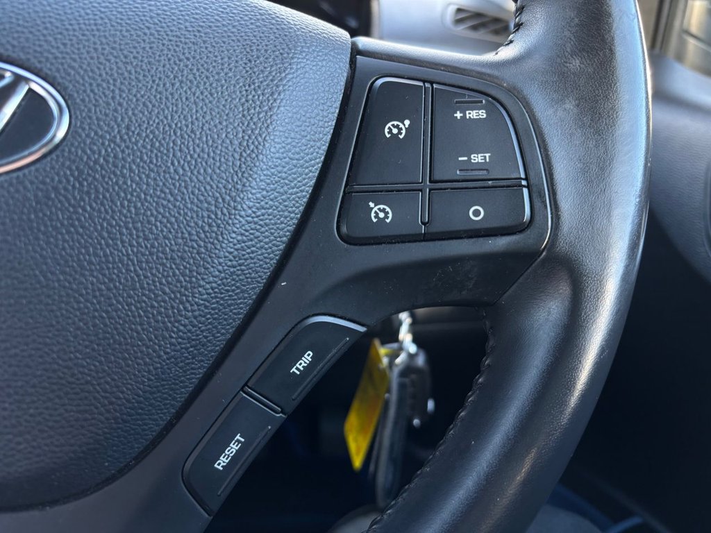 Used Hyundai i10 2015 for sale - 76685902: Photo 40