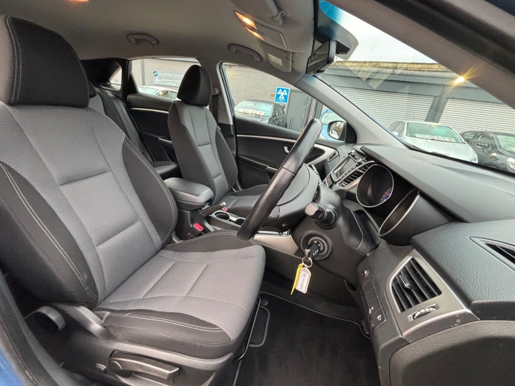 Used Hyundai i30 2016 for sale - 77048603: Photo 37