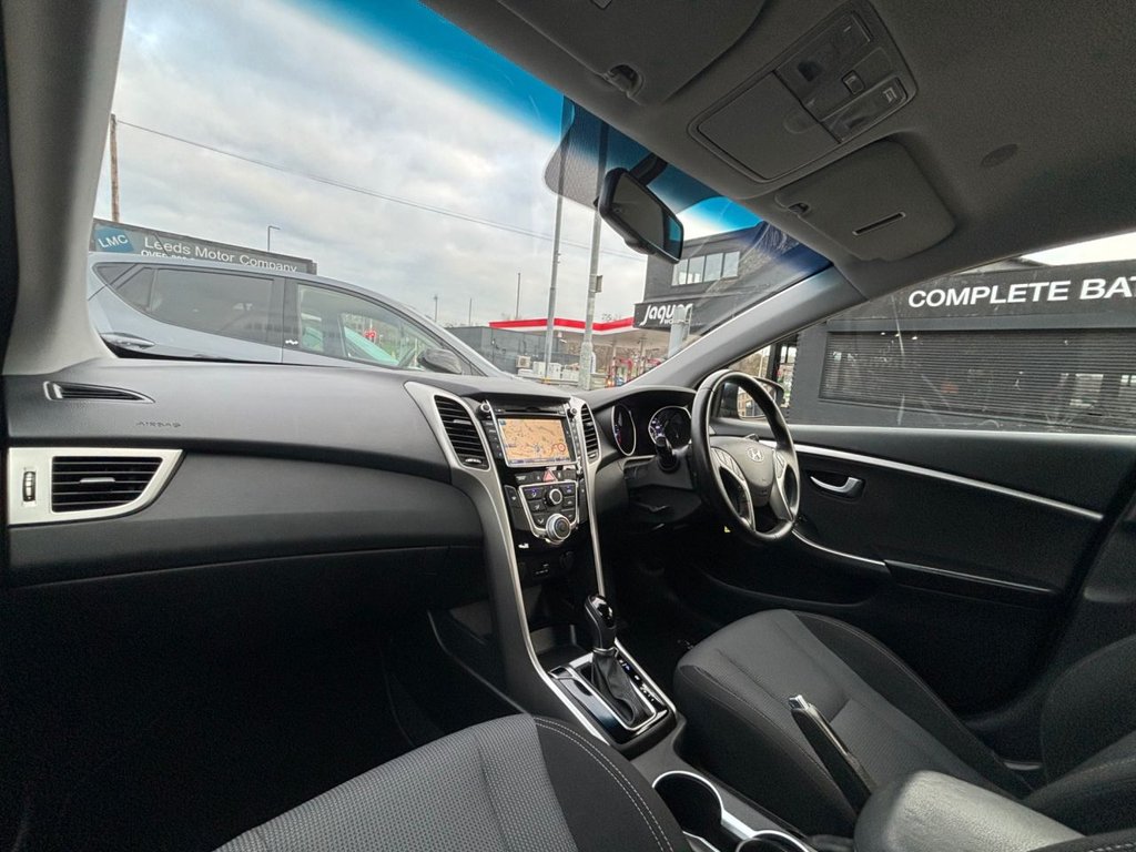 Used Hyundai i30 2016 for sale - 77048603: Photo 38