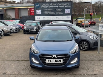 Used Hyundai i30 2016 for sale - 77048603: Photo