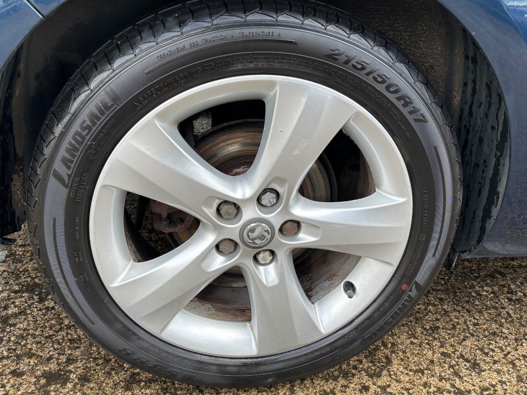 Used Vauxhall Astra 2011 for sale - 76631898: Photo 14