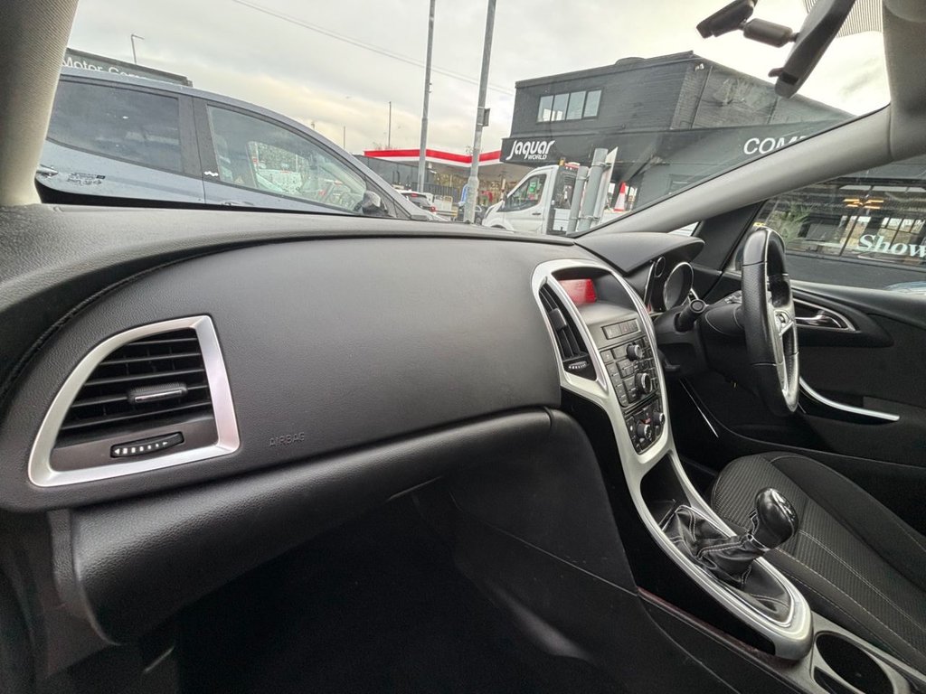 Used Vauxhall Astra 2011 for sale - 76631898: Photo 19