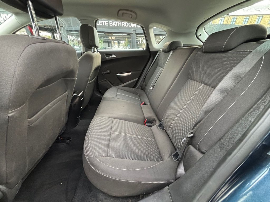 Used Vauxhall Astra 2011 for sale - 76631898: Photo 21