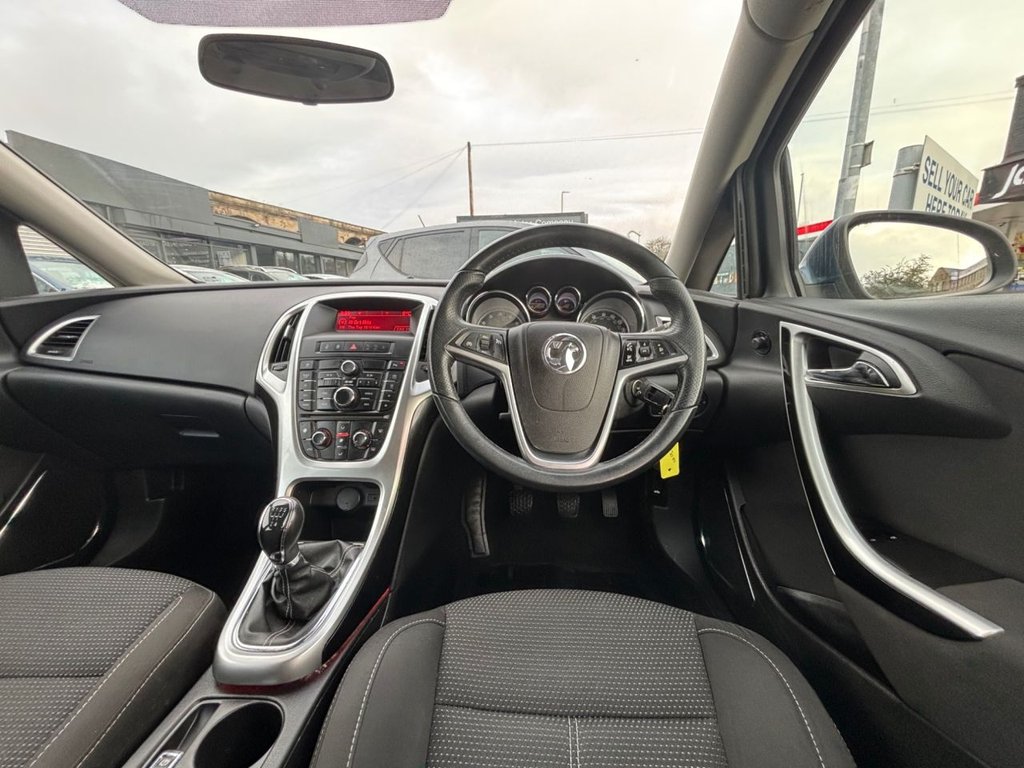 Used Vauxhall Astra 2011 for sale - 76631898: Photo 26