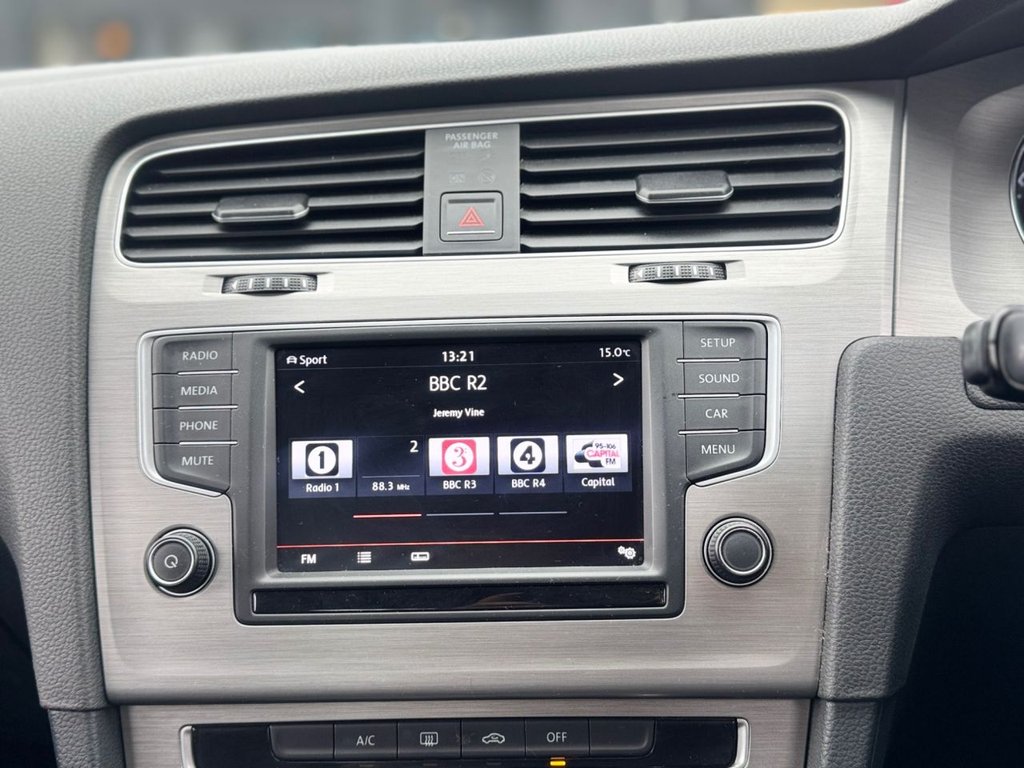 Used Volkswagen Golf 2015 for sale - 76256321: Photo 23