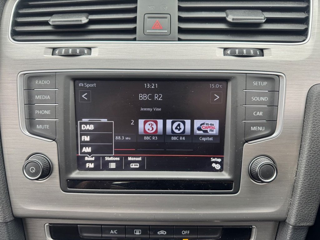 Used Volkswagen Golf 2015 for sale - 76256321: Photo 24