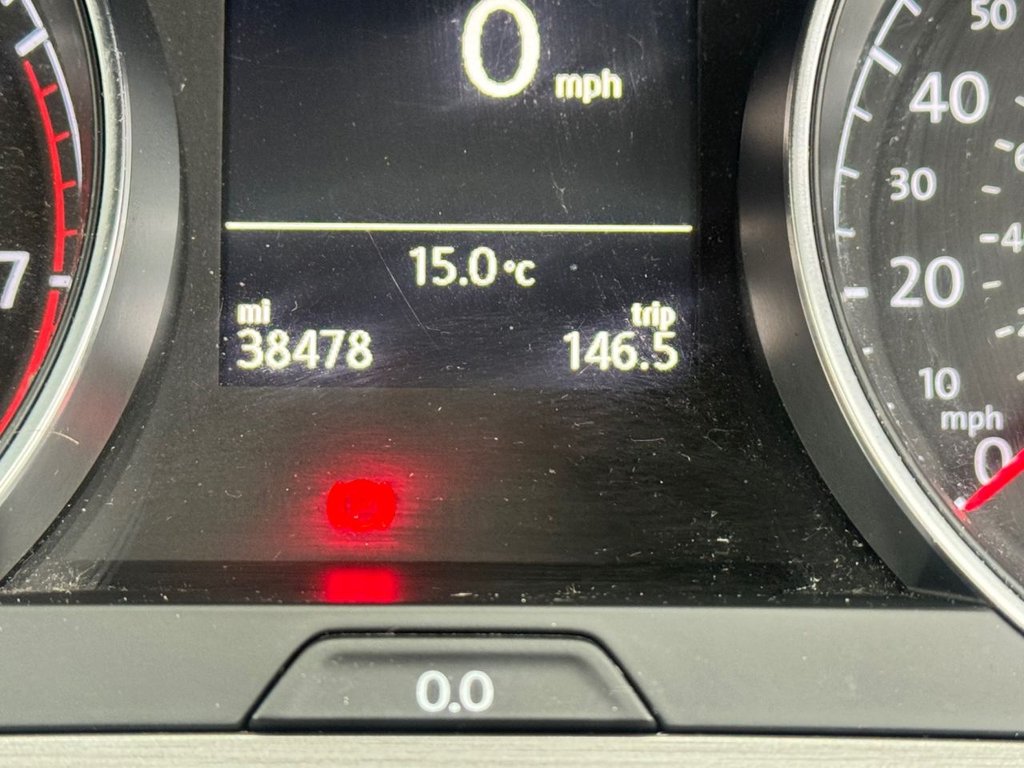 Used Volkswagen Golf 2015 for sale - 76256321: Photo 31