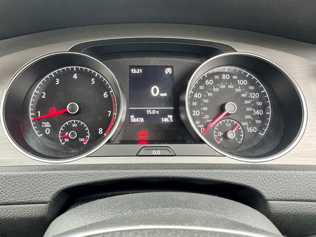 Used Volkswagen Golf 2015 for sale - 76256321: Photo 32