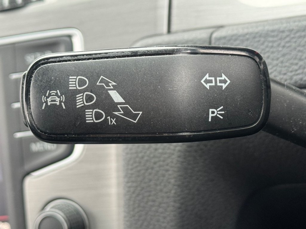 Used Volkswagen Golf 2015 for sale - 76256321: Photo 35