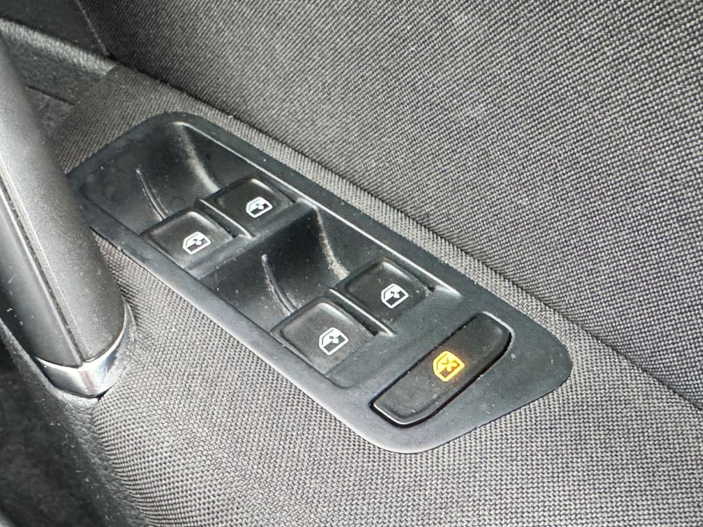 Used Volkswagen Golf 2015 for sale - 76256321: Photo 37