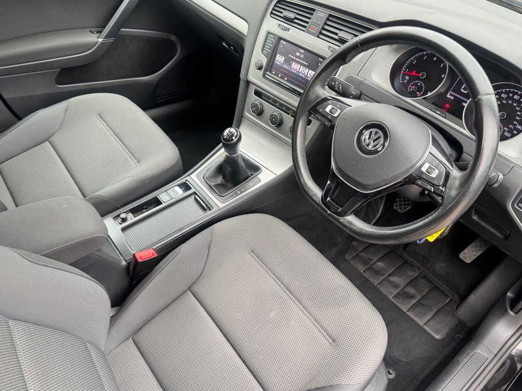 Used Volkswagen Golf 2015 for sale - 76256321: Photo 40
