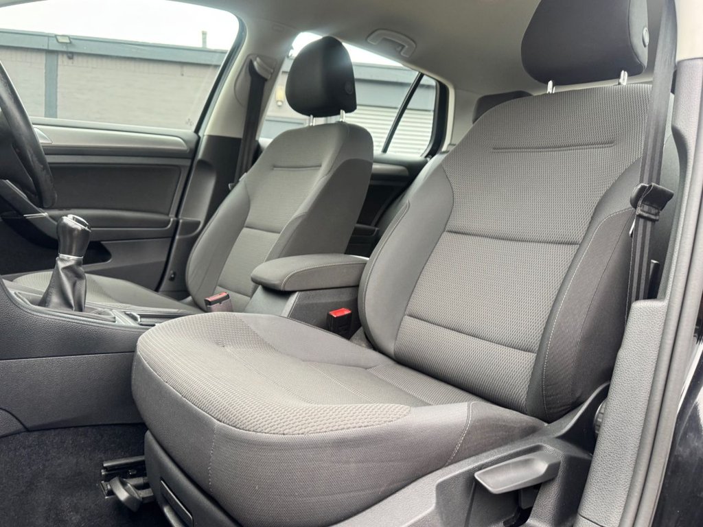 Used Volkswagen Golf 2015 for sale - 76256321: Photo 43