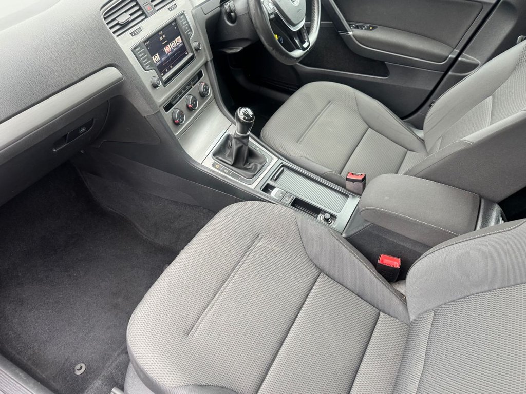 Used Volkswagen Golf 2015 for sale - 76256321: Photo 44