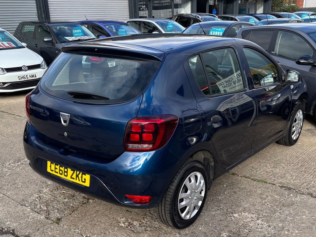 Used Dacia Sandero 2018 for sale - 76368105: Photo 13