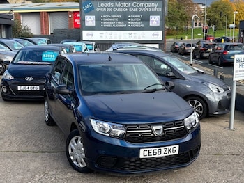 Used Dacia Sandero 2018 for sale - 76368105: Photo