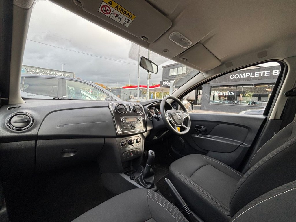 Used Dacia Sandero 2018 for sale - 76368105: Photo 31