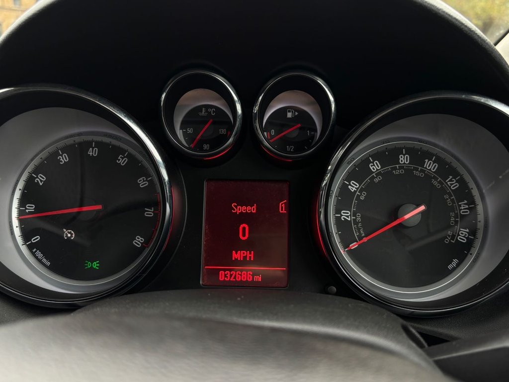 Used Vauxhall Astra 2013 for sale - 76496250: Photo 26