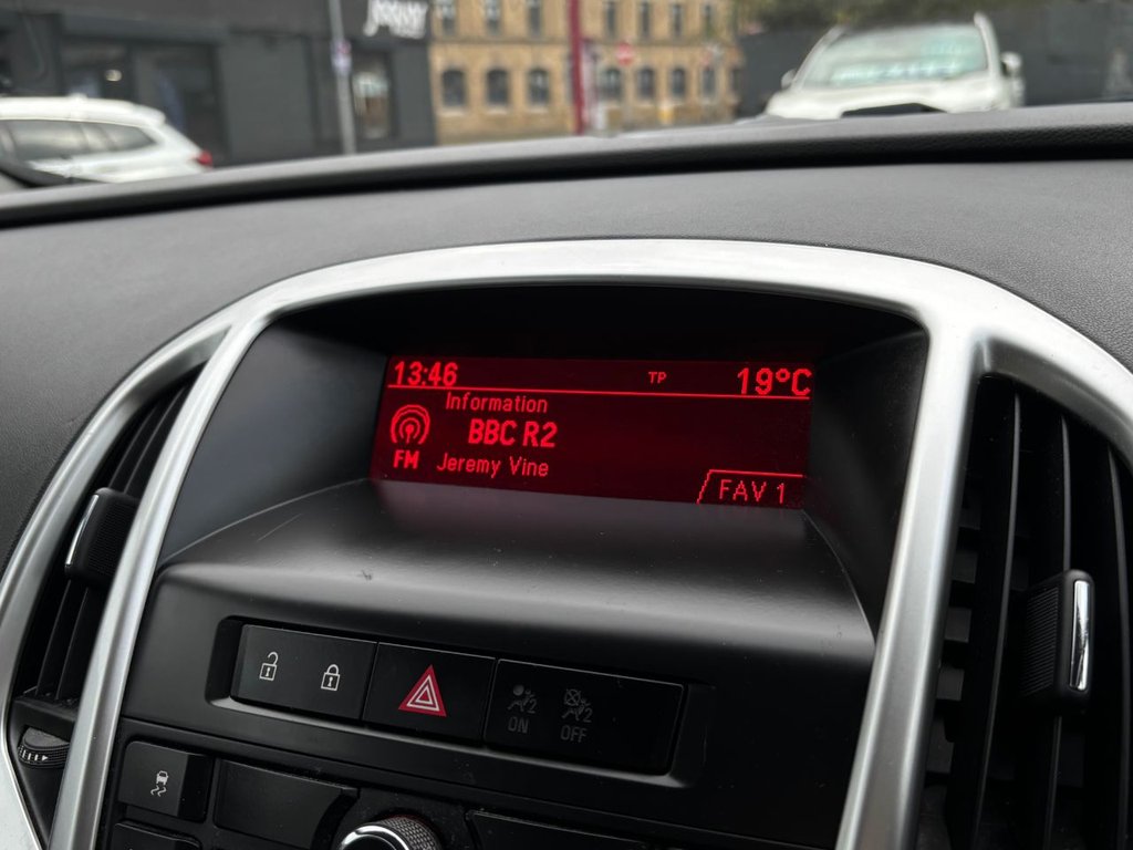 Used Vauxhall Astra 2013 for sale - 76496250: Photo 27