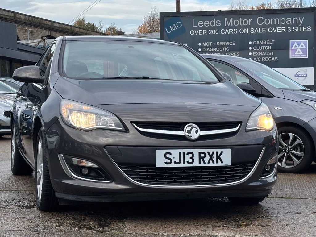 Used Vauxhall Astra 2013 for sale - 76496250: Photo 3