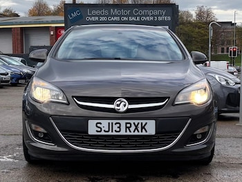 Used Vauxhall Astra 2013 for sale - 76496250: Photo