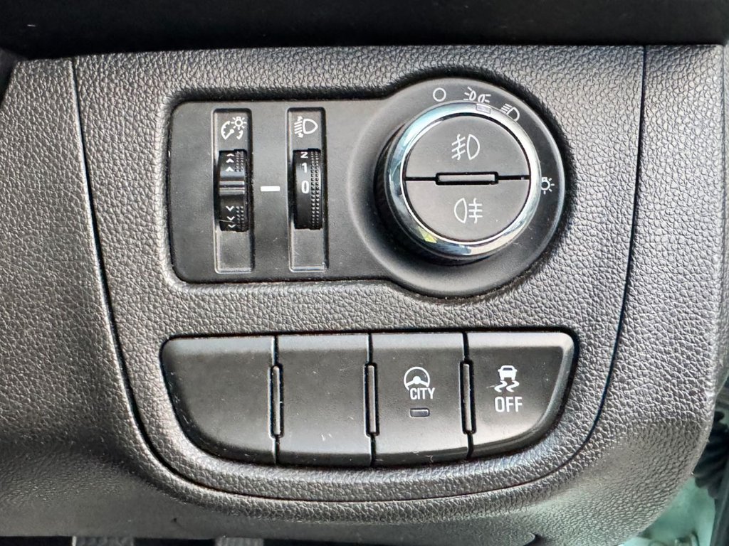 Used Vauxhall Viva 2016 for sale - 76910498: Photo 31